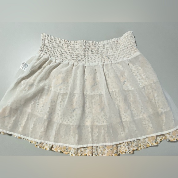 American Eagle Mini Skirt - Picture 5 of 13